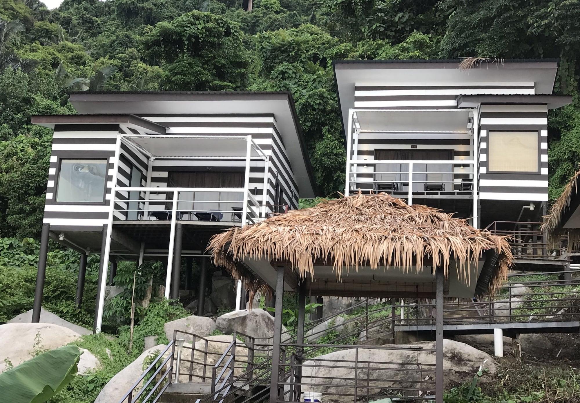 The Barat Tioman Beach Resort Kampong Juara Exterior photo