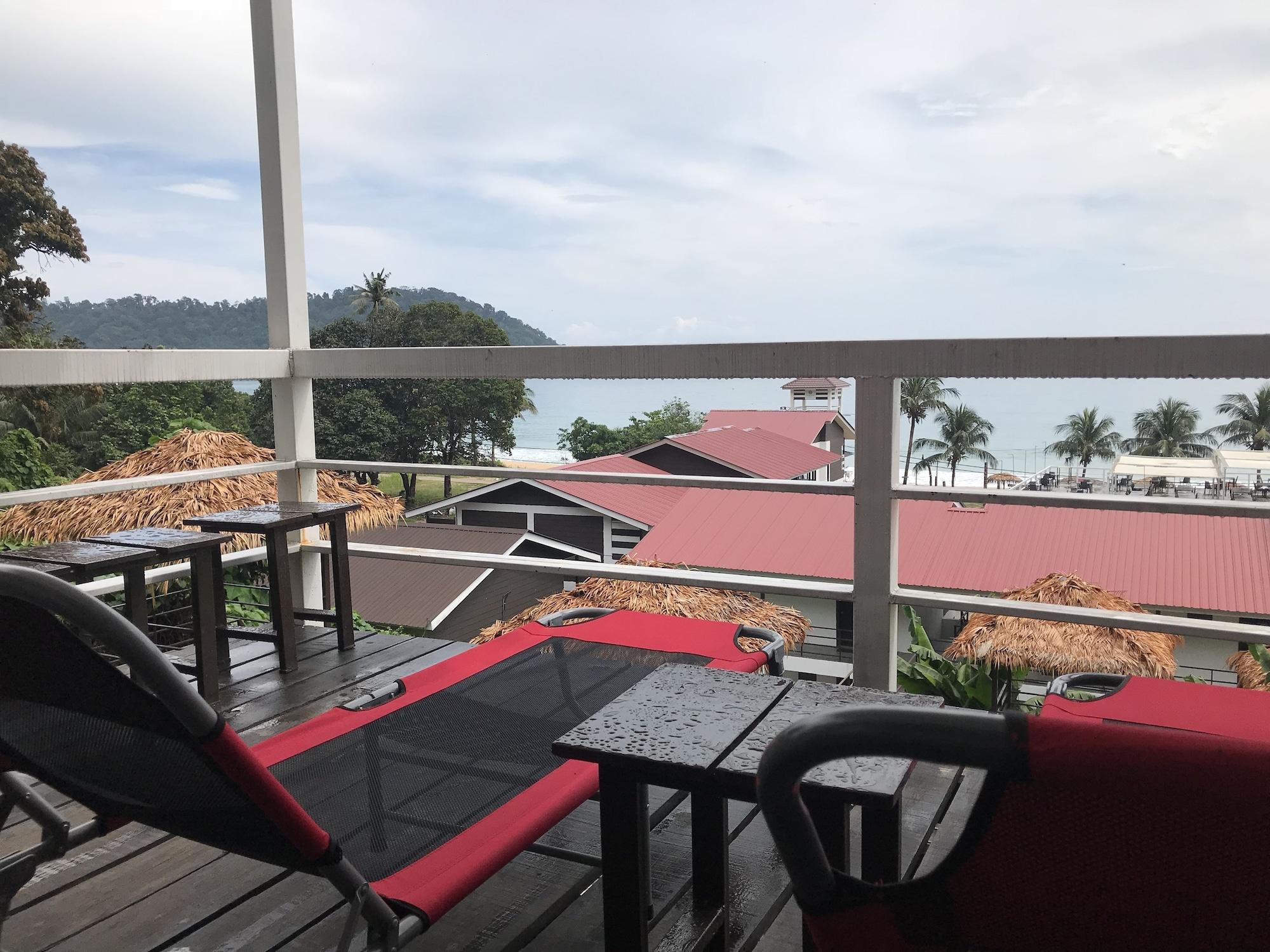 The Barat Tioman Beach Resort Kampong Juara Exterior photo