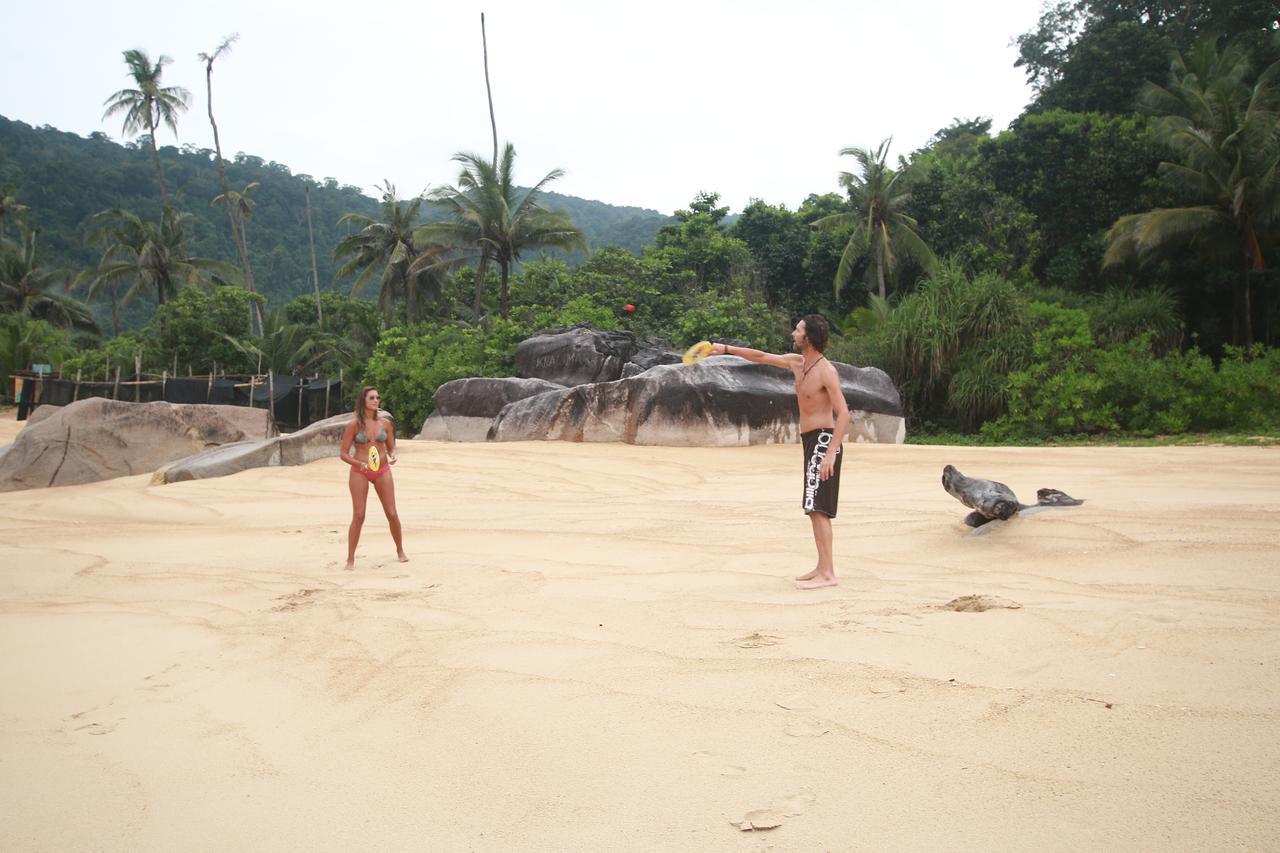 The Barat Tioman Beach Resort Kampong Juara Exterior photo